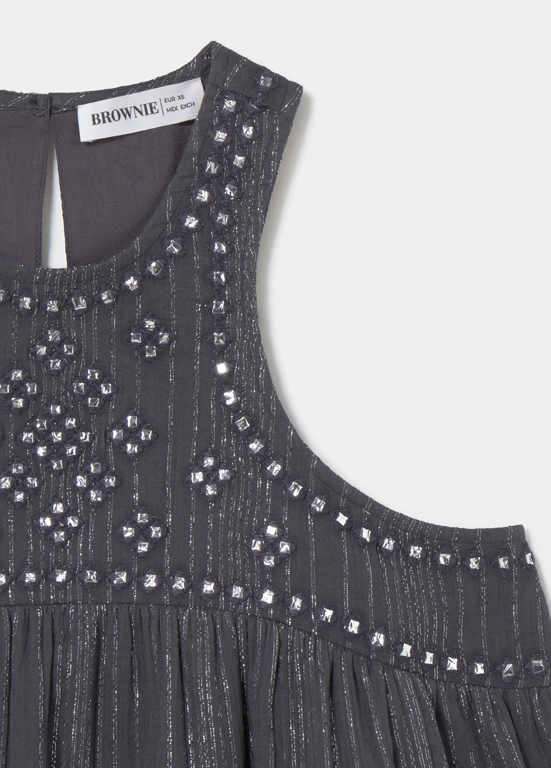 Halter top with mirror details