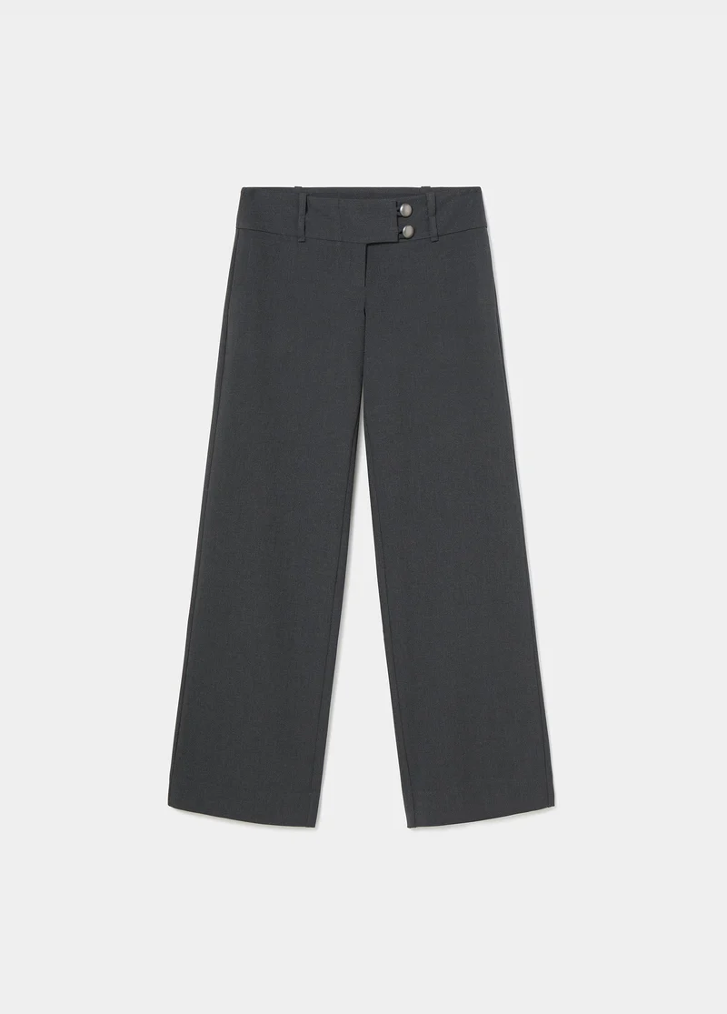 Wide low-rise trousers