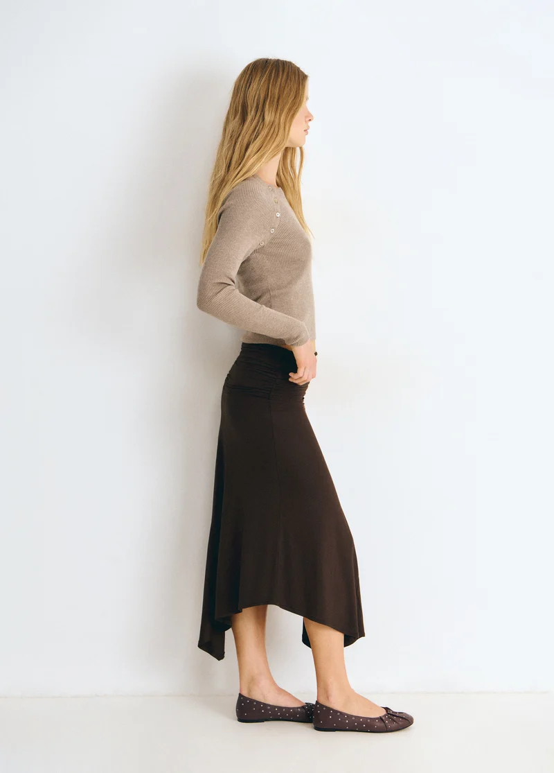 Asymmetrical skirt with waistband