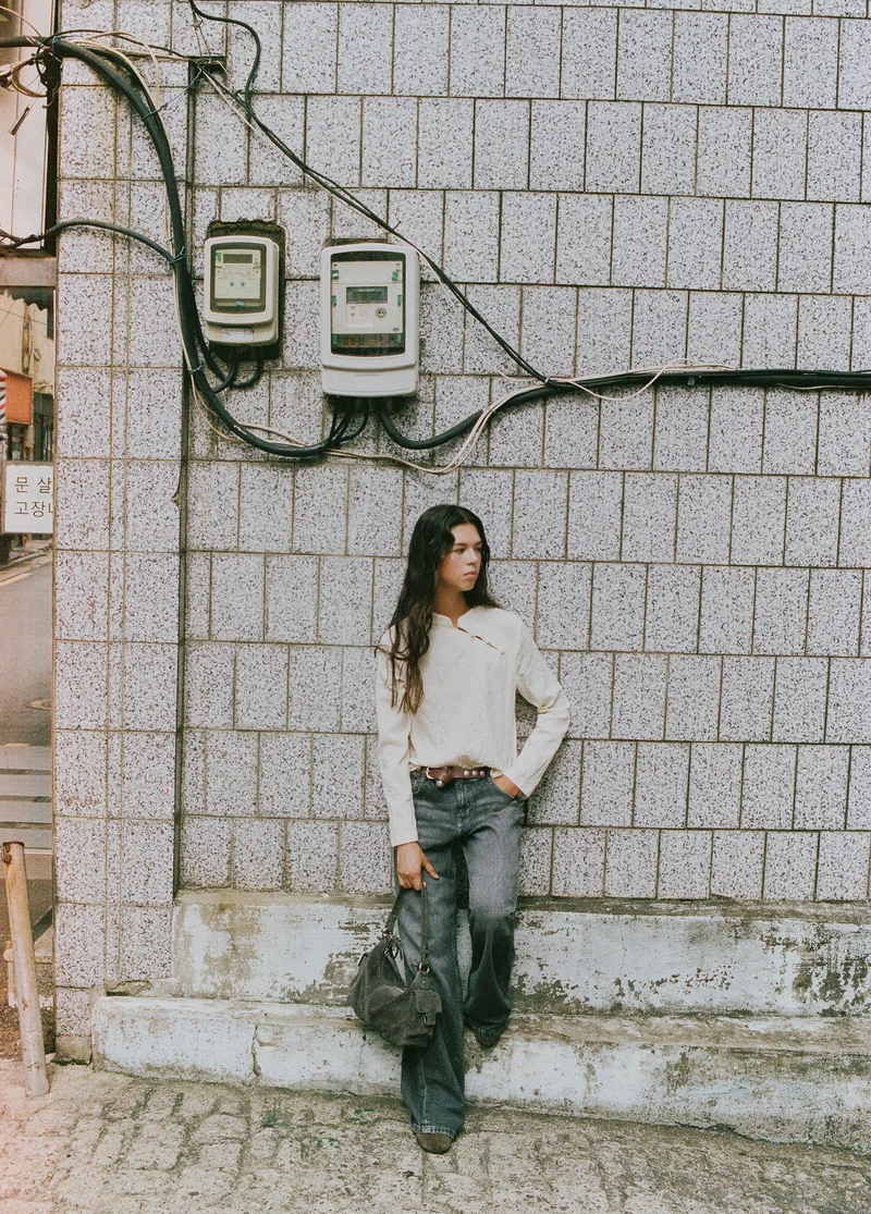 Basic mid-rise jeans