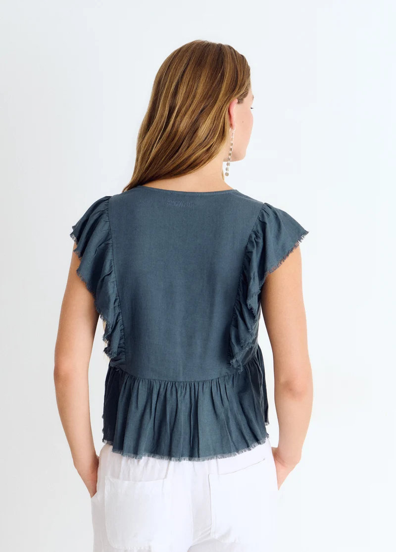 Linen ruffle blouse