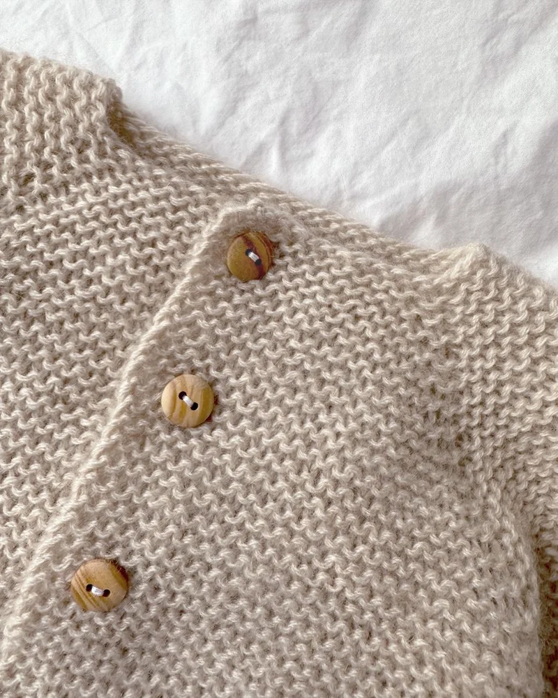 Anleitung Anfängerjacke von PetiteKnit