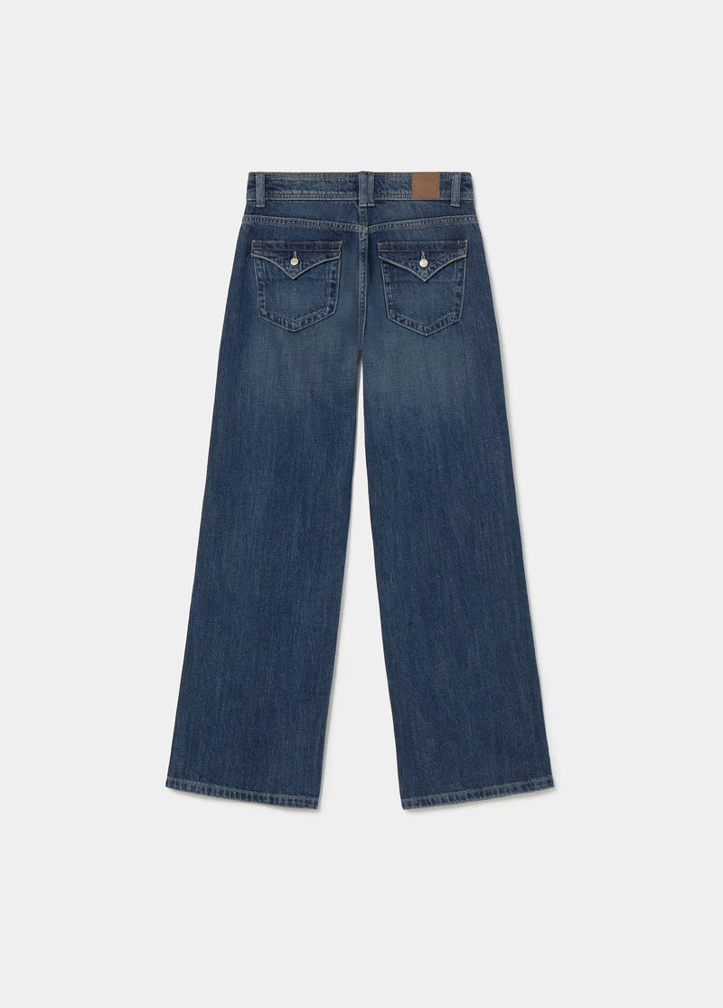 Low-rise wide-leg jeans