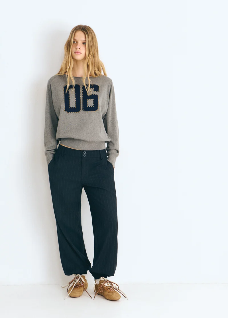 Open-neck number jersey