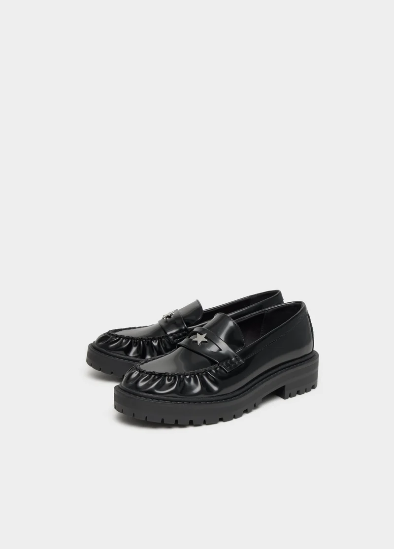Gathered loafer with star detail