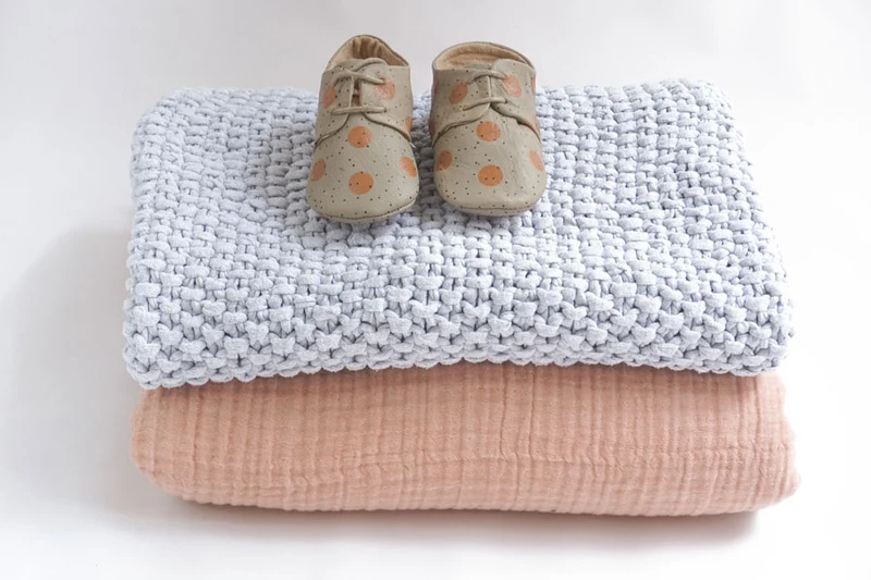Babydecke Sam Strickset