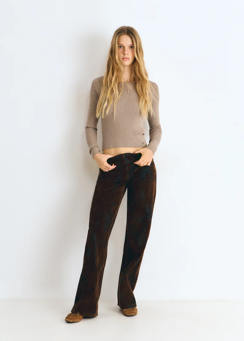 Brown flocked trousers