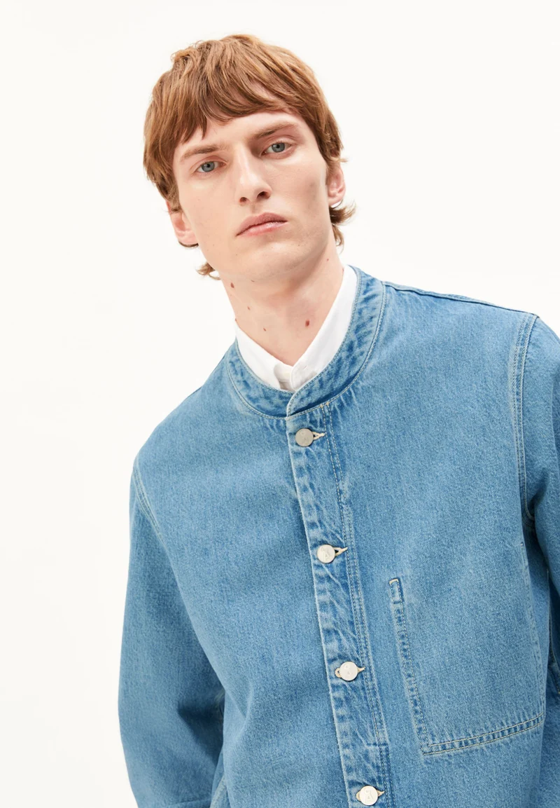KRAGENLOSE JEANSJACKE | aero