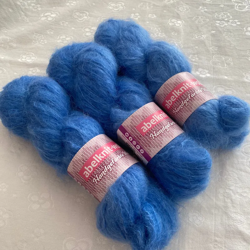 Handgefärbte Big Mohair mit Alpaka.