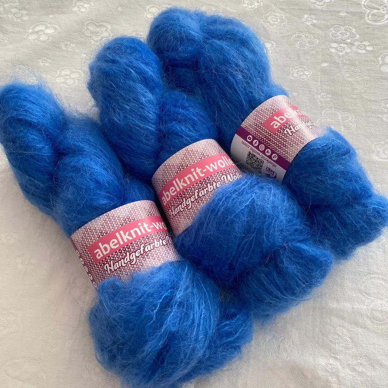 Handgefärbte Big Mohair mit Alpaka.