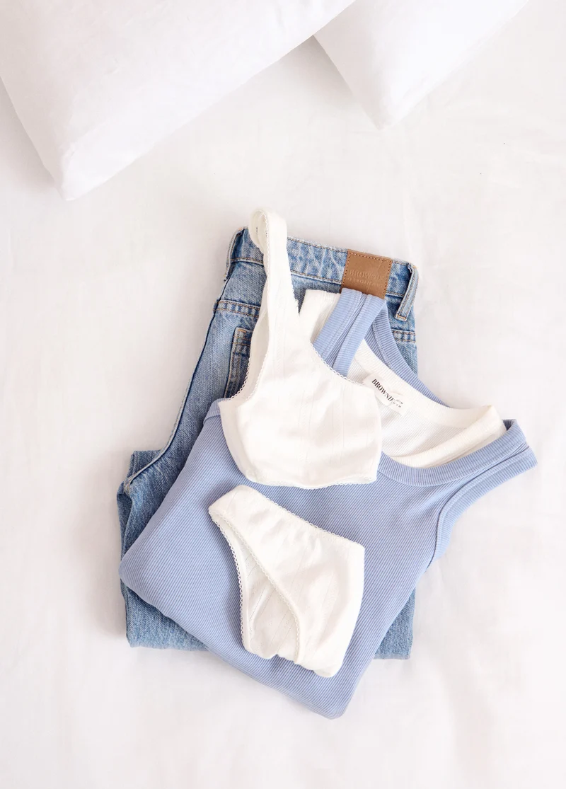 2 Briefs and Top Pack