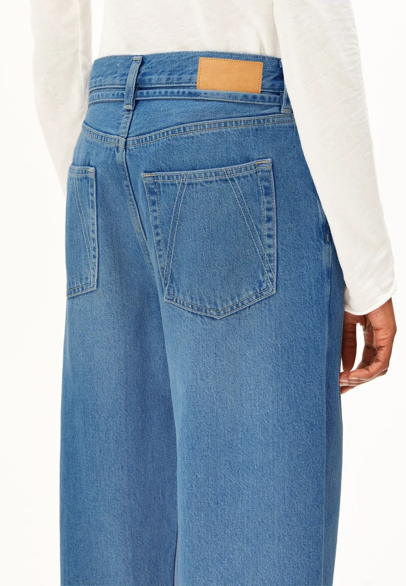 HAAYI LOW WAIST BAGGY JEANS | aero