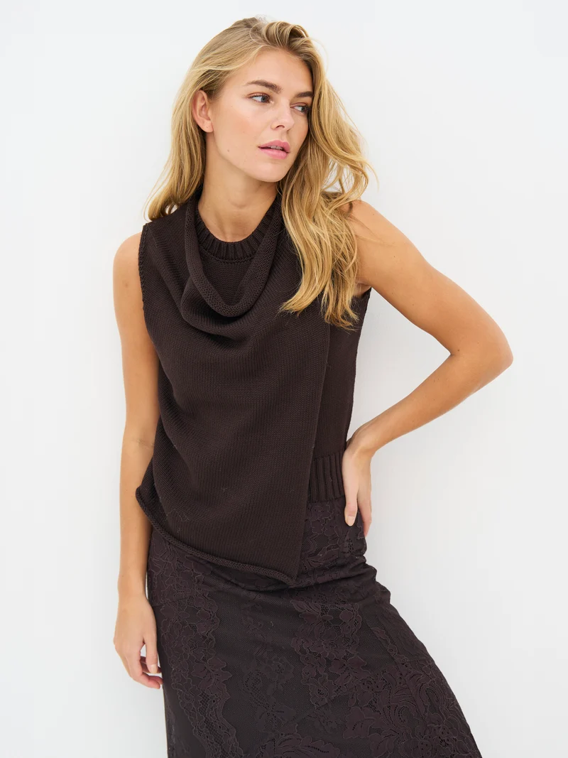 ELLA Stricktop - Brown