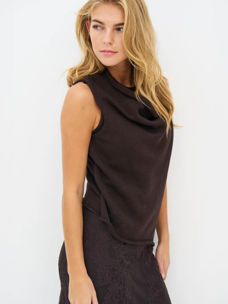 ELLA Stricktop - Brown