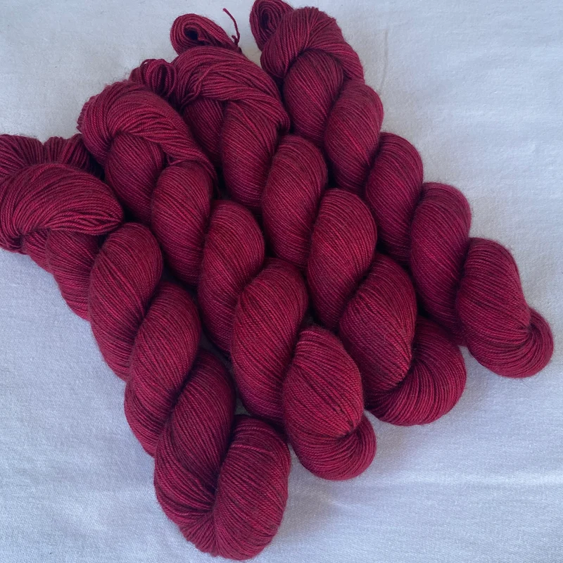 Handgefärbte Schurwolle (Merino) mit Yak Sockenwolle (Luxus)