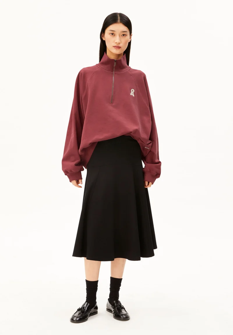 PUNTO FLARED MIDI-ROCK | black