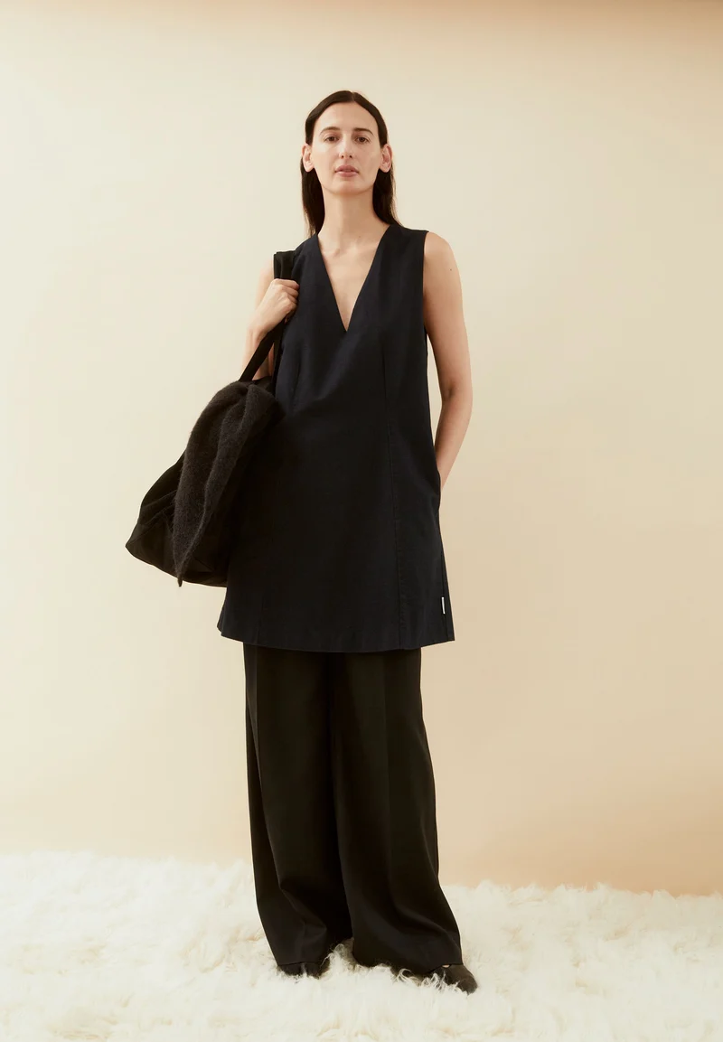 PINAAFO HERRINGBONE KLEID | dark steel-black