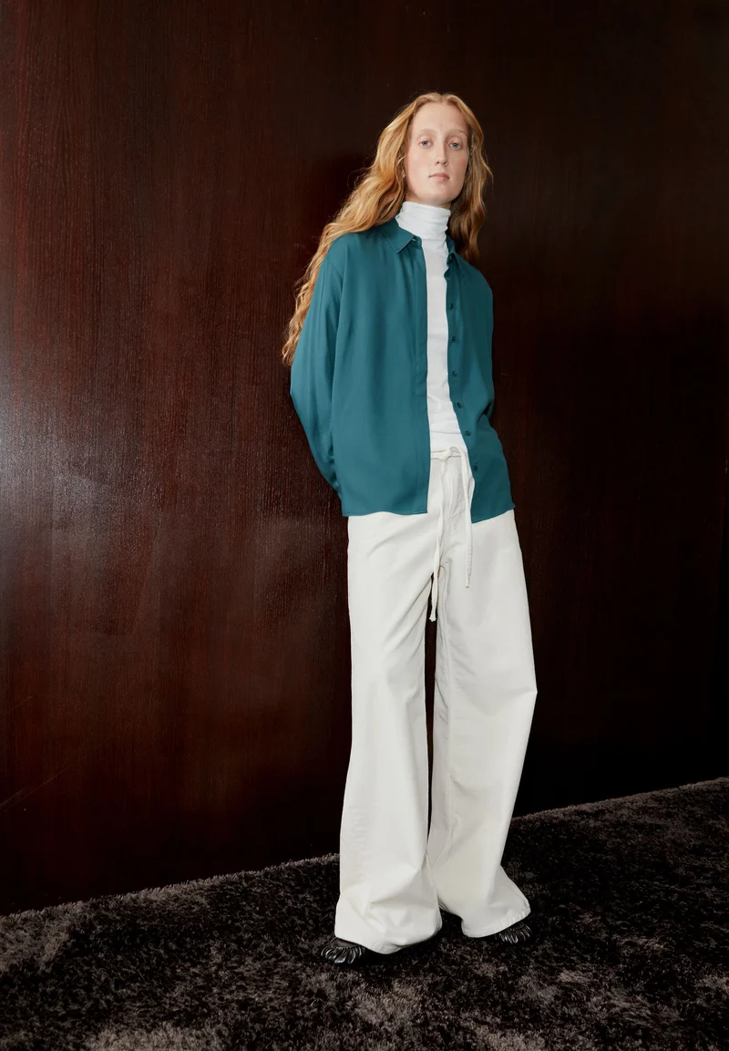 LARISAANA LANGARMBLUSE | petrol velvet