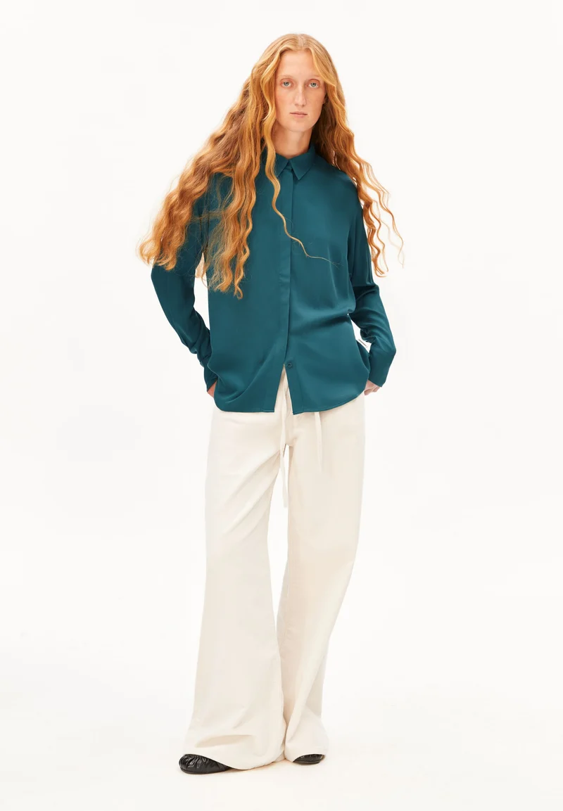 LARISAANA LANGARMBLUSE | petrol velvet