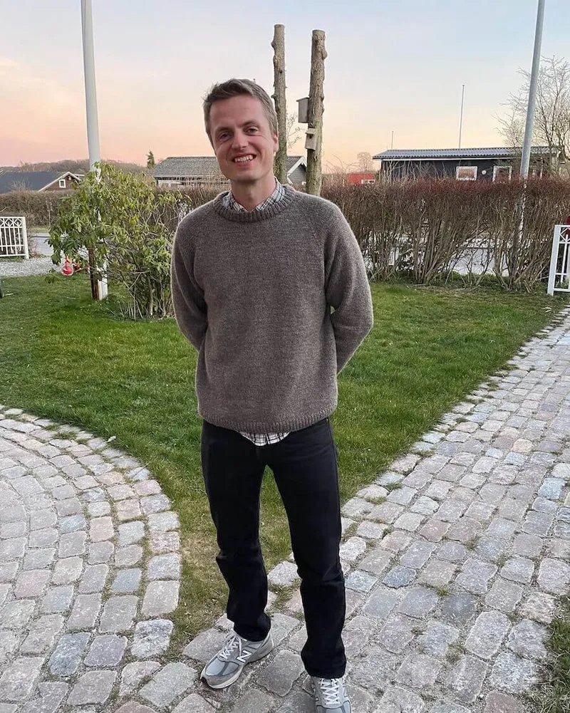 Strickanleitung Männer Pullover - Hanstholm Sweater PetiteKnit (Druckversion)
