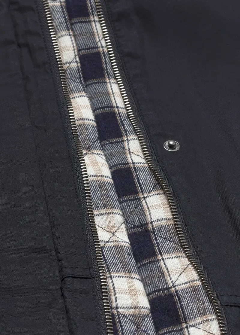 Chaqueta encerada con capucha