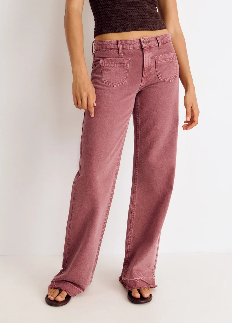 Trousers with front pockets