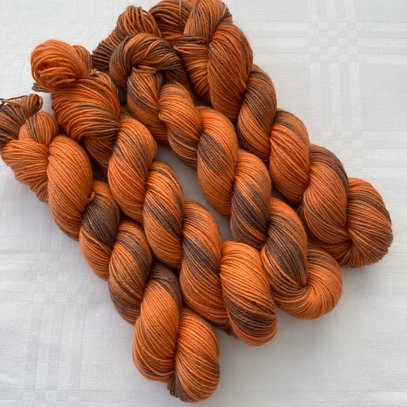 Handgefärbte Sockenwolle 4-fach./ 50 g.