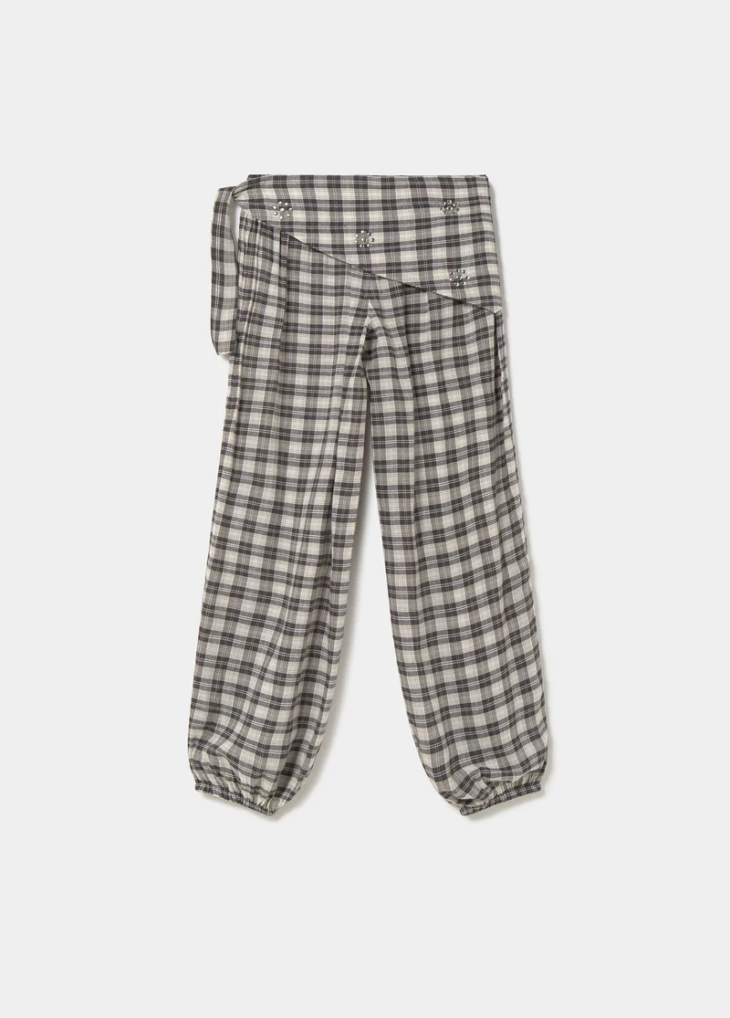 Plaid harem pants with scarf
