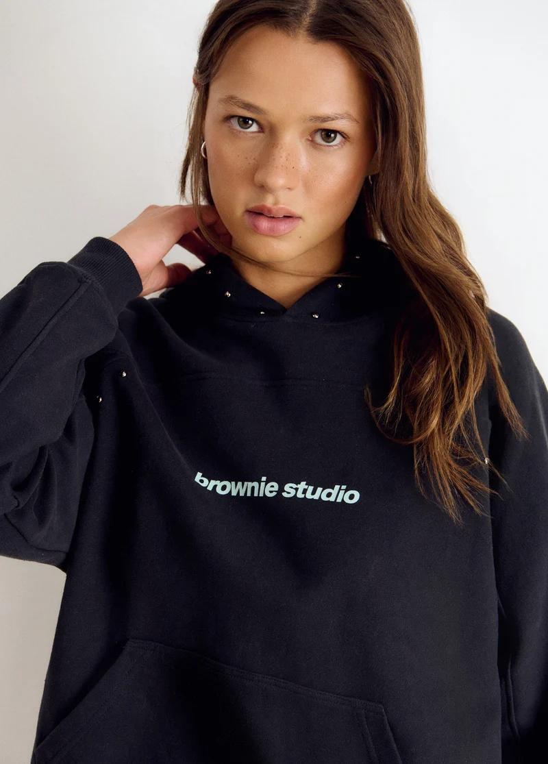 Hoodie with studs