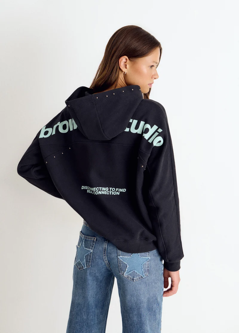 Hoodie with studs