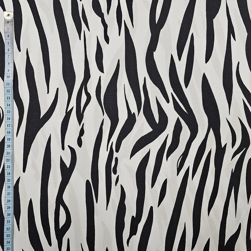 Viskosestoff Zebra schwarz/weiß