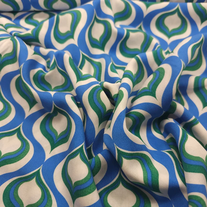 Viskose geometrische Muster blau