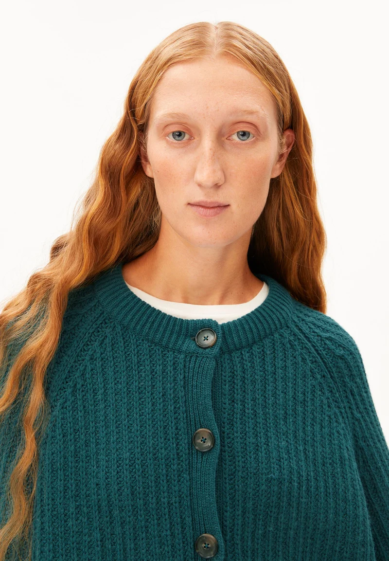 RIPP-STRICKJACKE | petrol velvet