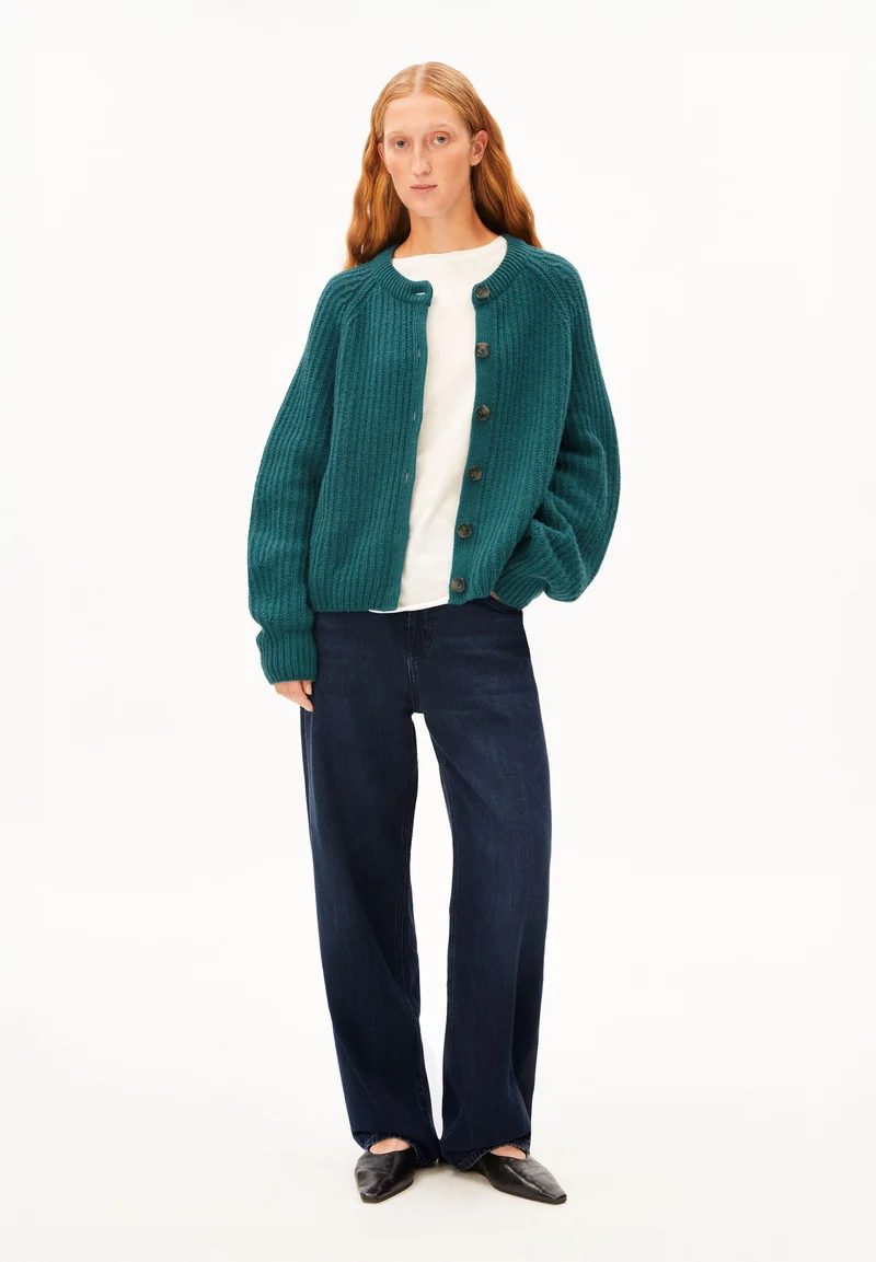 RIPP-STRICKJACKE | petrol velvet