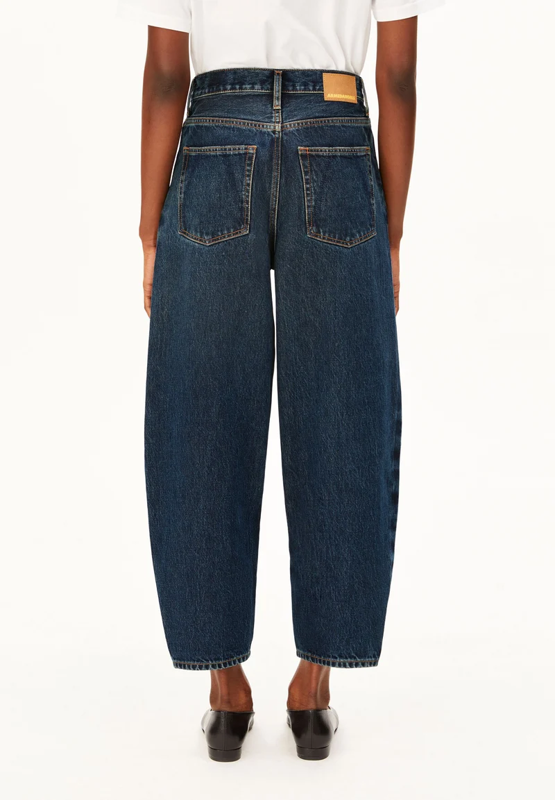 BAARLY HIGH PANEL BARREL JEANS | verge