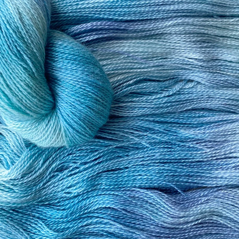 Lotusgarne seidig cashmere Fingerfarben, handbemalt