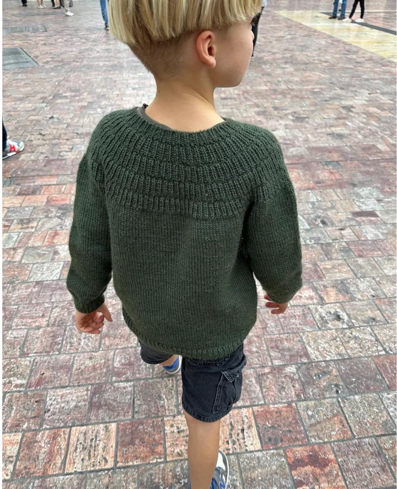 Anleitung Ankers Pullover, PetiteKnit