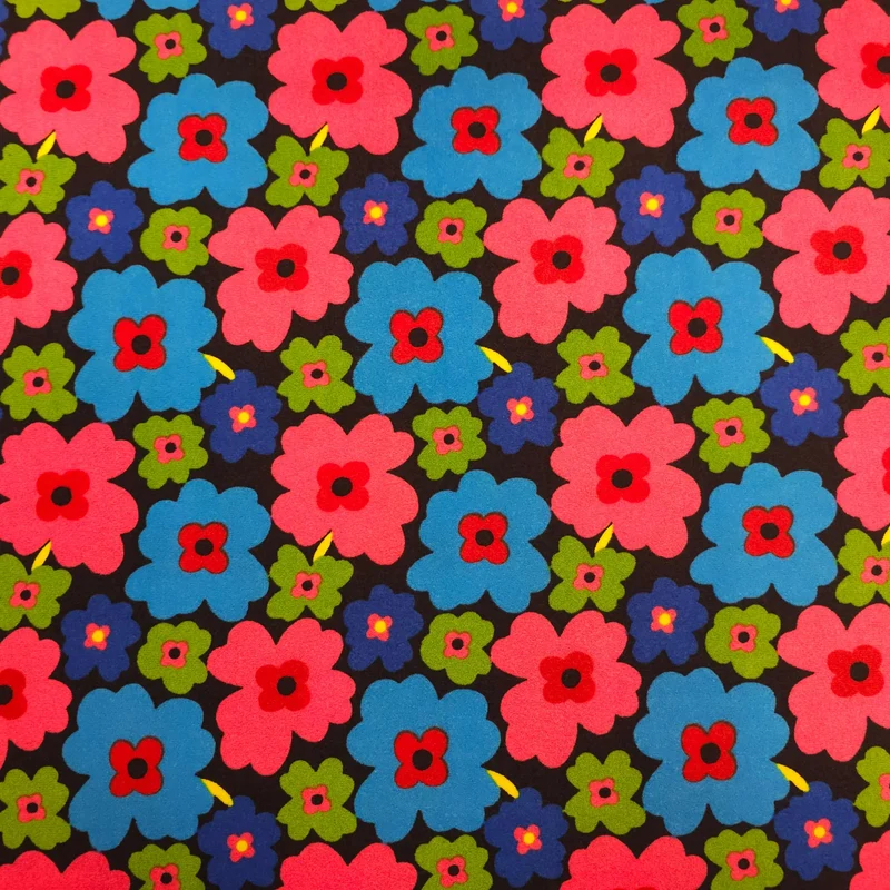 Samt mit Blumen