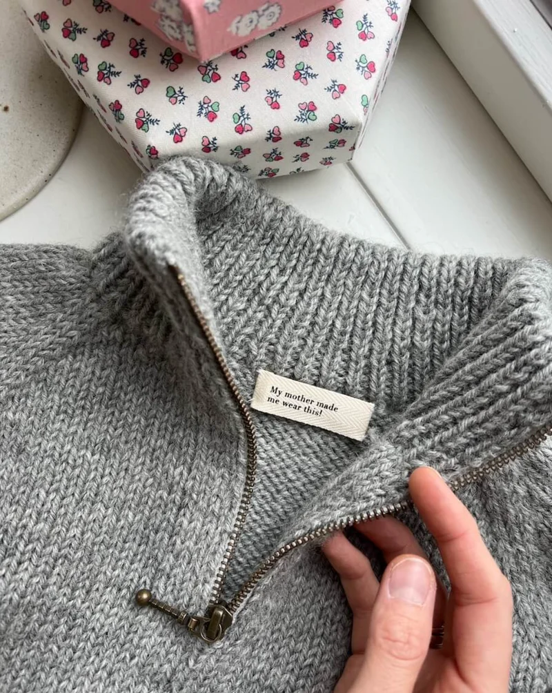 Label "My mother made me wear this" Baumwolle, PetiteKnit