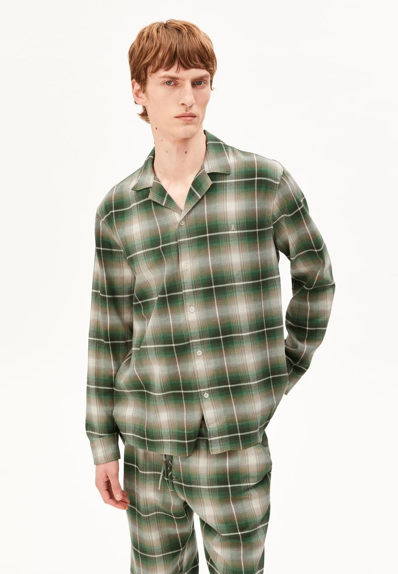 KARIERTES PYJAMA-SET