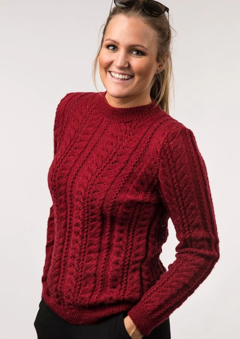 Hohlmuster -Pullover