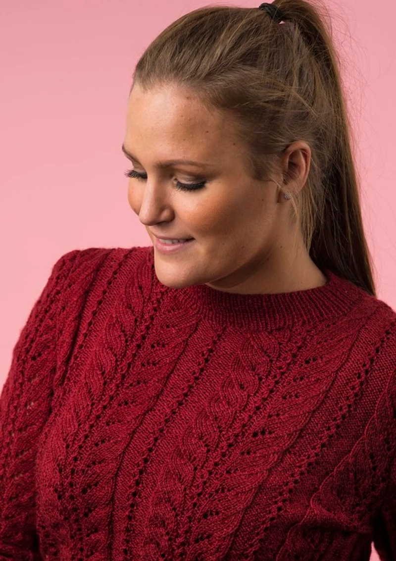 Hohlmuster -Pullover