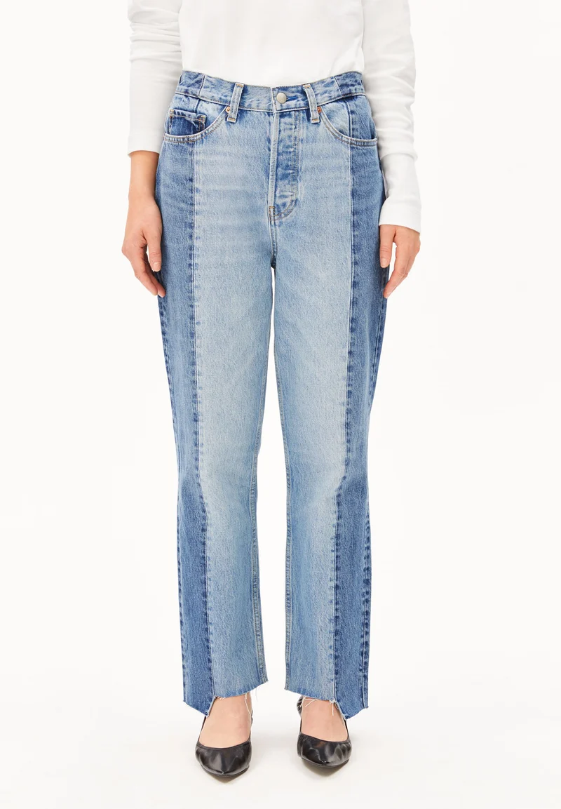 AAIKALA HIGH WAIST PATCH JEANS