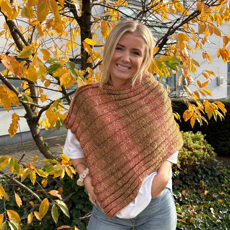 Strick-Set GLOW Poncho (inkl. Anleitung)