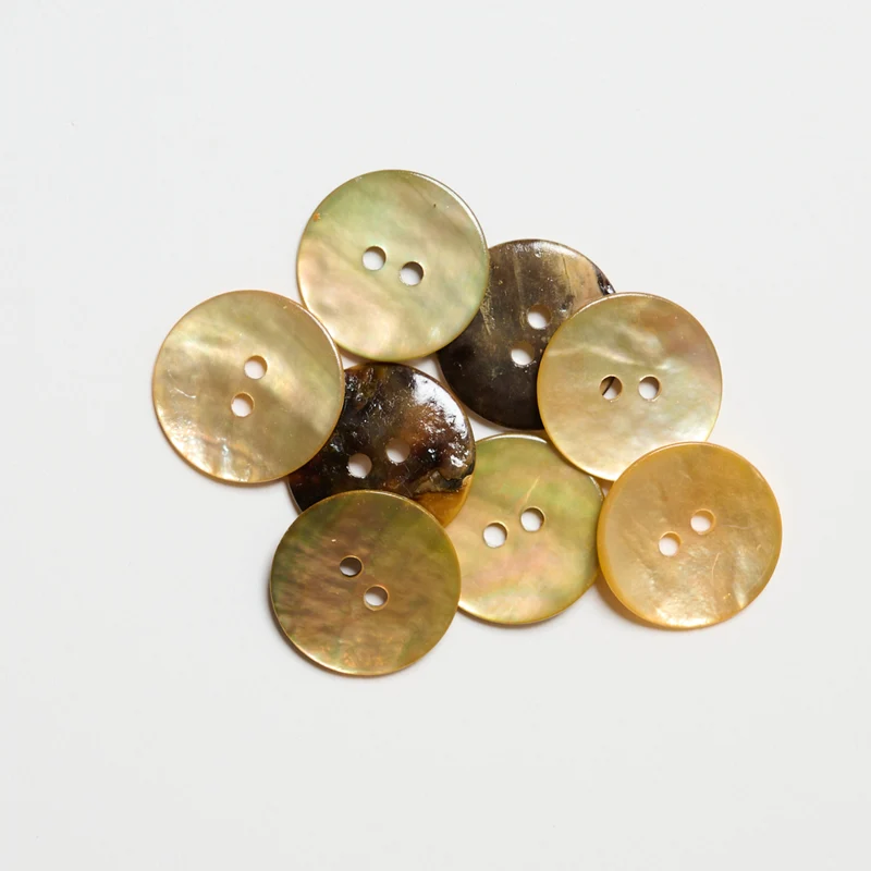 Mayflower Create Knapper - Pearl 15-20mm - 8 stk/pr pose