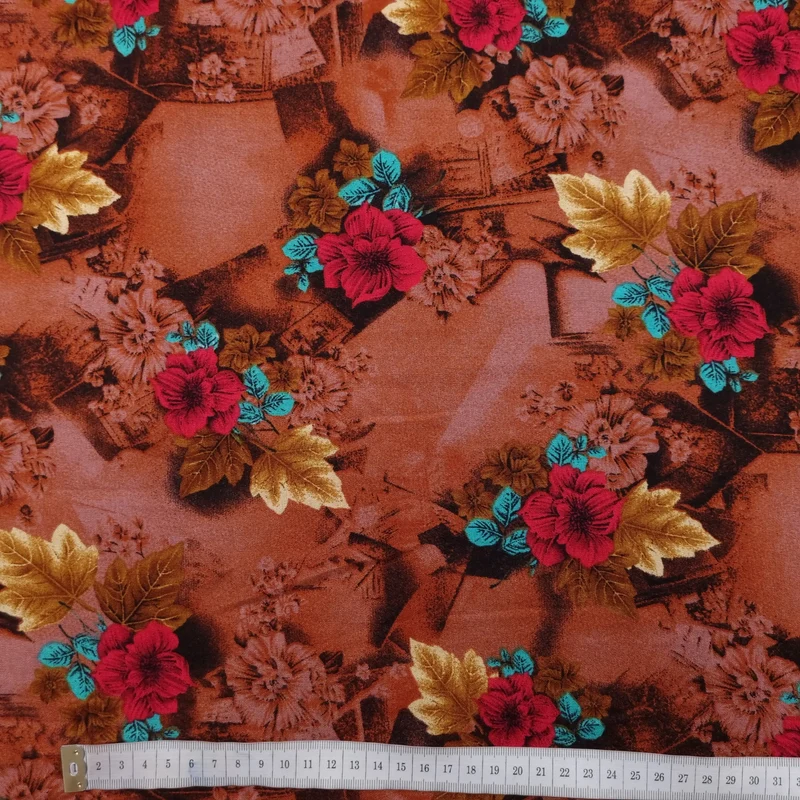 Viskosestoff mit Blumen Motiv braun