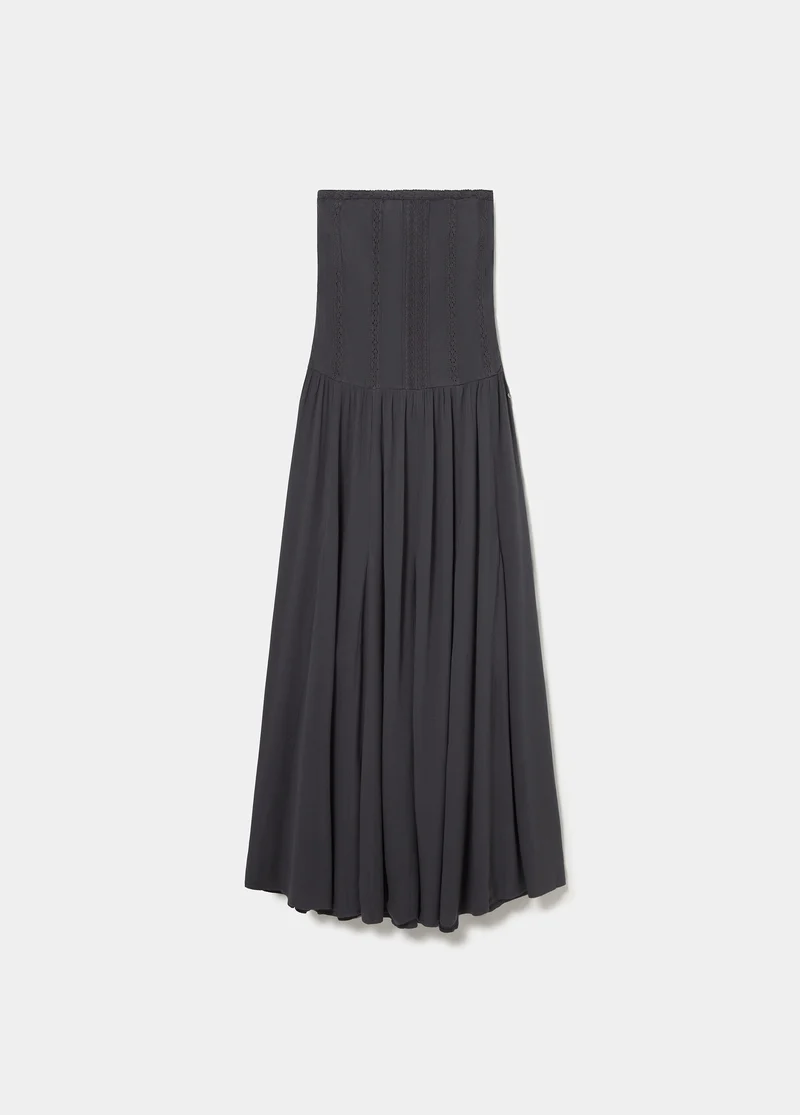 Long bandeau lace dress