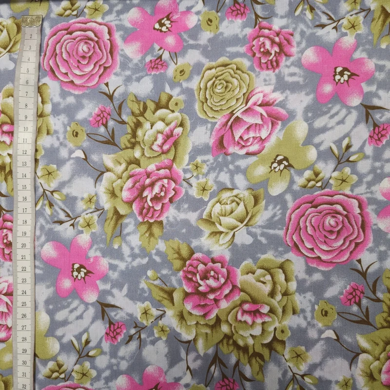 Viskosestoff bedruckt mit Blumenmuster grau