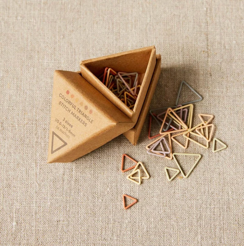 Maschenmarkierer, Triangle earth tones stitch markers, Cocoknits