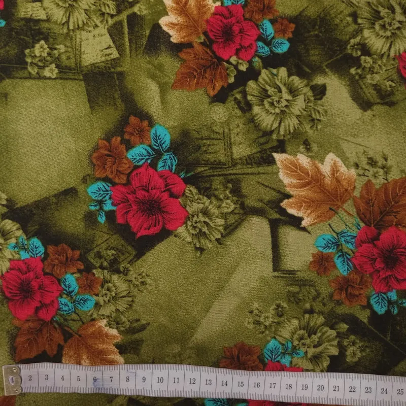 Viskosestoff mit Blumen Motiv grün rot
